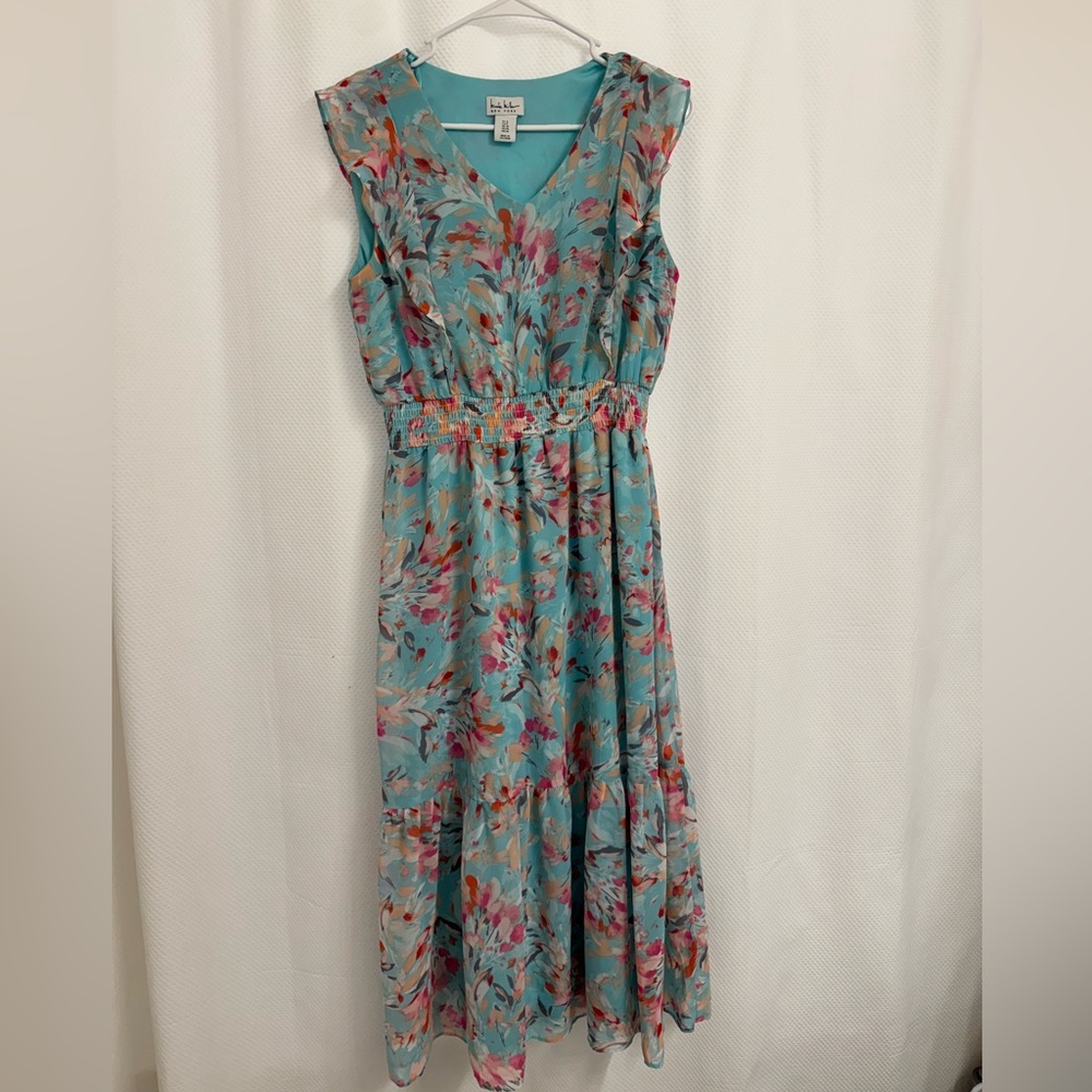 Floral Sleeveless Maxi Dress